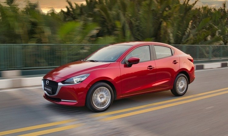 Compare Mazda2 and Hyundai Accent: Which car model should you choose?