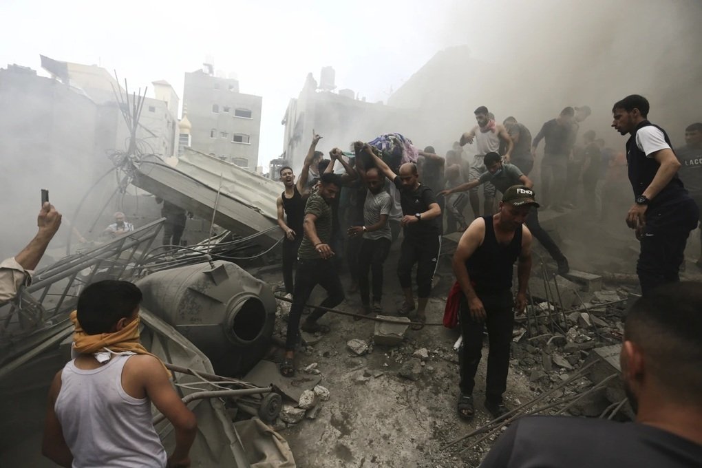 Gaza received 4,000 tons of bombs, hospitals became `field` graveyards 0